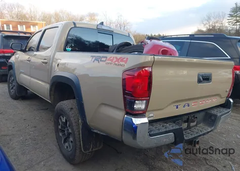 2018 Toyota Tacoma Trd Off Road z USA, uszkodzony, nr VIN 3TMCZ5AN6JM173675